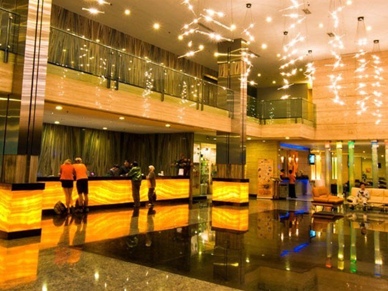 Fm7 Resort Hotel - Jakarta Airport Тангеранг Екстер'єр фото